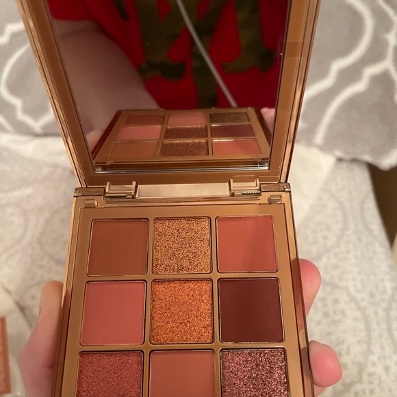 Huda beauty pallete - Picture 7 of 8